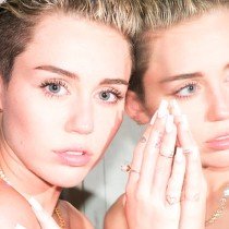 Miley Cyrus goes Naked Alien In Future’s “Real And True” Video