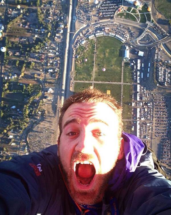 Riskiest Selfies In The World2