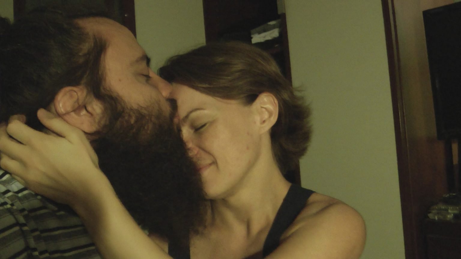 How to Shock Your Girlfriend With Cutting Huge Beard Off 1