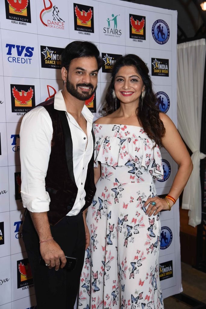 Yuvraj Parashar with Arti Nagpal 1