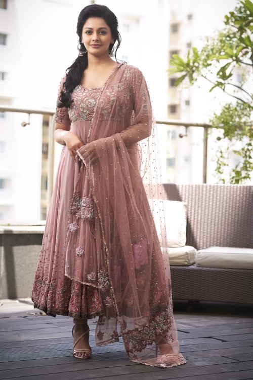 pooja9512 1