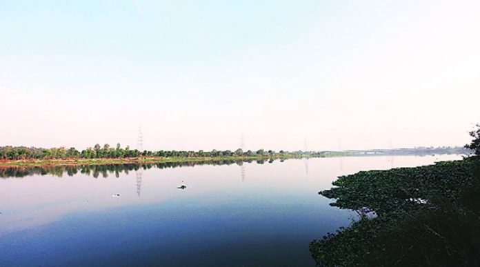 Rising-ammonia-level-in-Yamuna-may-create-water-crisis-in-Delhi-on-Sunday-