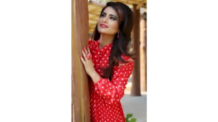 Charrul-Malik-Playing-Rusa-is-fun-it-is-a-splendid-feeling