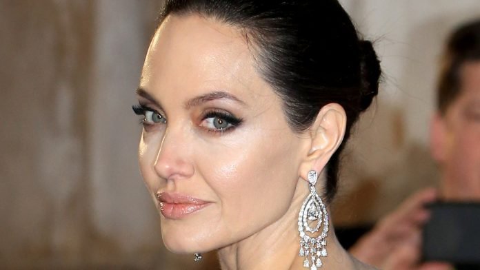 London,,United,Kingdom,-,February,18,,2018:,Angelina,Jolie,Attends