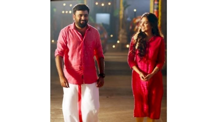 IANS-Review-Kombu-Vacha-Singamda-A-wholesome-entertainer-that-explores-caste-politics-IANS-Rating-12