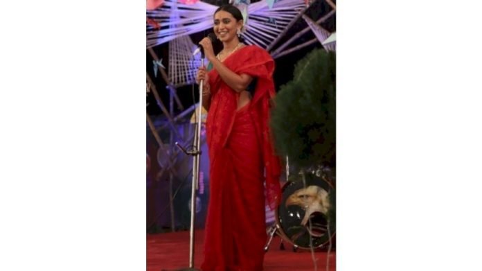 Sayani-Gupta-shoots-Homecoming-in-hometown-Kolkata