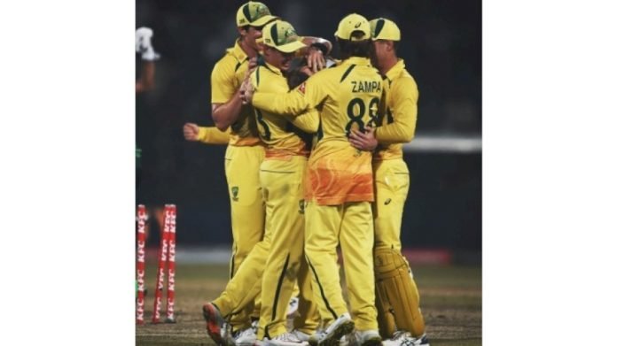 1st-ODI-Australia-thrash-Pakistan-by-88-runs-take-1-0-series-lead