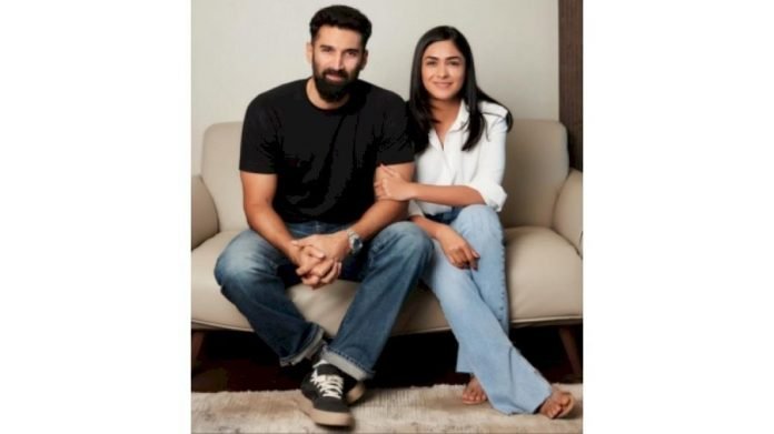 Aditya-Roy-Kapur-Mrunal-Thakurs-crime-thriller-christened-Gumraah