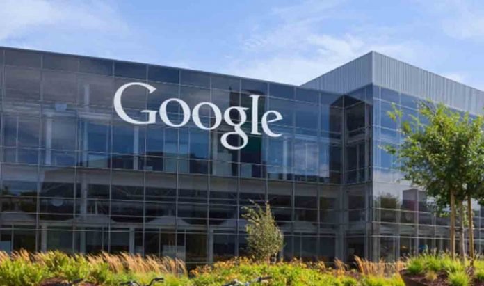 After-mocking-Apple-Google-drops-3.5-mm-headphone-jack-in-Pixel-6a-