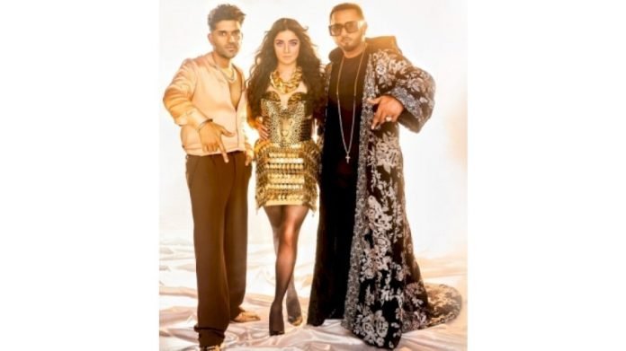 Guru-Randhawa-Yo-Yo-release-track-Designer-with-Divya-Khosla