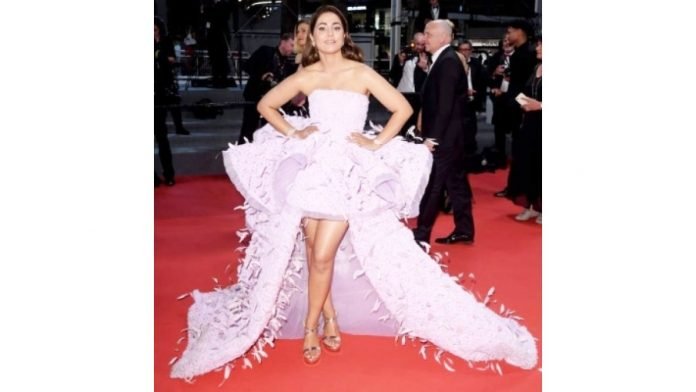 Hina-Khan-on-Cannes-2022-Hope-I-continue-to-represent-India-and-make-my-country-proud