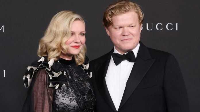 Kirsten-Dunst-Jesse-Plemons-tie-the-knot-in-Jamaica