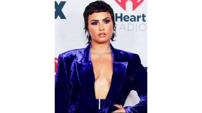 Demi-Lovato-in-happy-relationship-with-new-musician-boyfriend