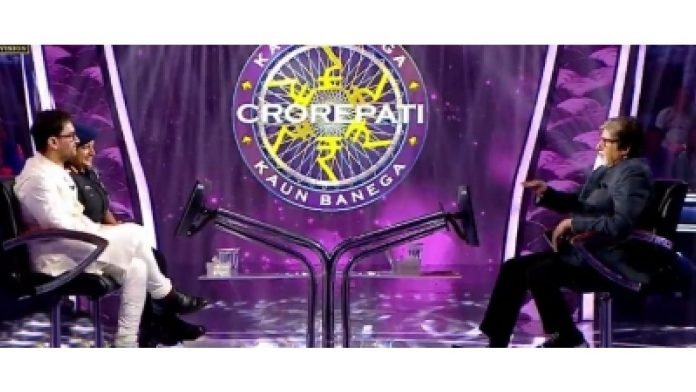 In-KBC-14-opener-Aamir-recalls-how-Big-B-got-him-on-to-Twitter