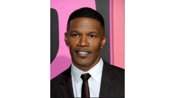 Jamie-Foxx-unveils-his-pitch-to-convince-Cameron-out-of-acting-retirement