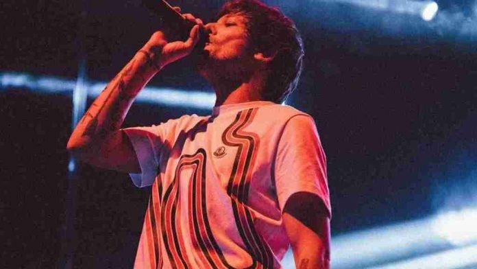 Louis-Tomlinson-says-One-Directions-first-album-was-st-