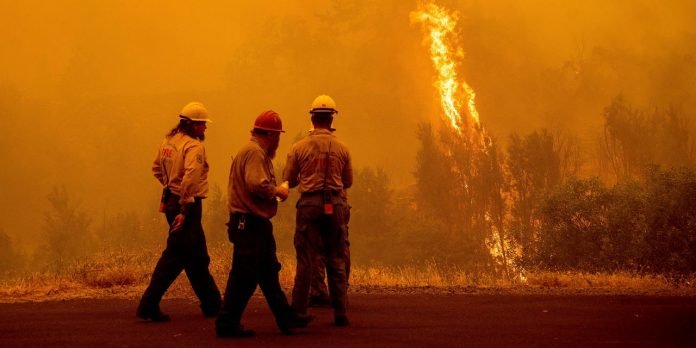 Massive-wildfire-explodes-to-become-largest-in-California-this-year