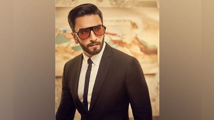 Ranveer-Singh-accused-of-driving-luxury-car-with-expired-registration
