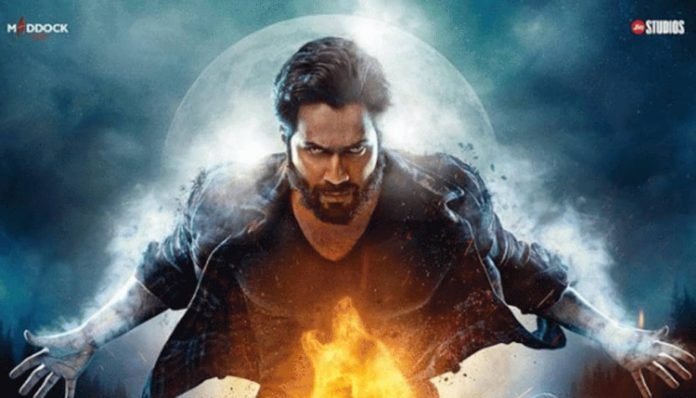 Varun-Dhawan-turns-into-fierce-werewolf-in-new-poster-for-Bhediya