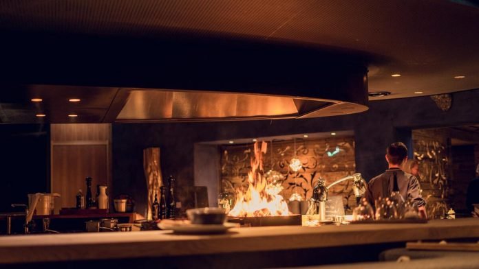 Preventing 6 Common Kitchen Accidents (1) Preventing 6 Common Kitchen Accidents